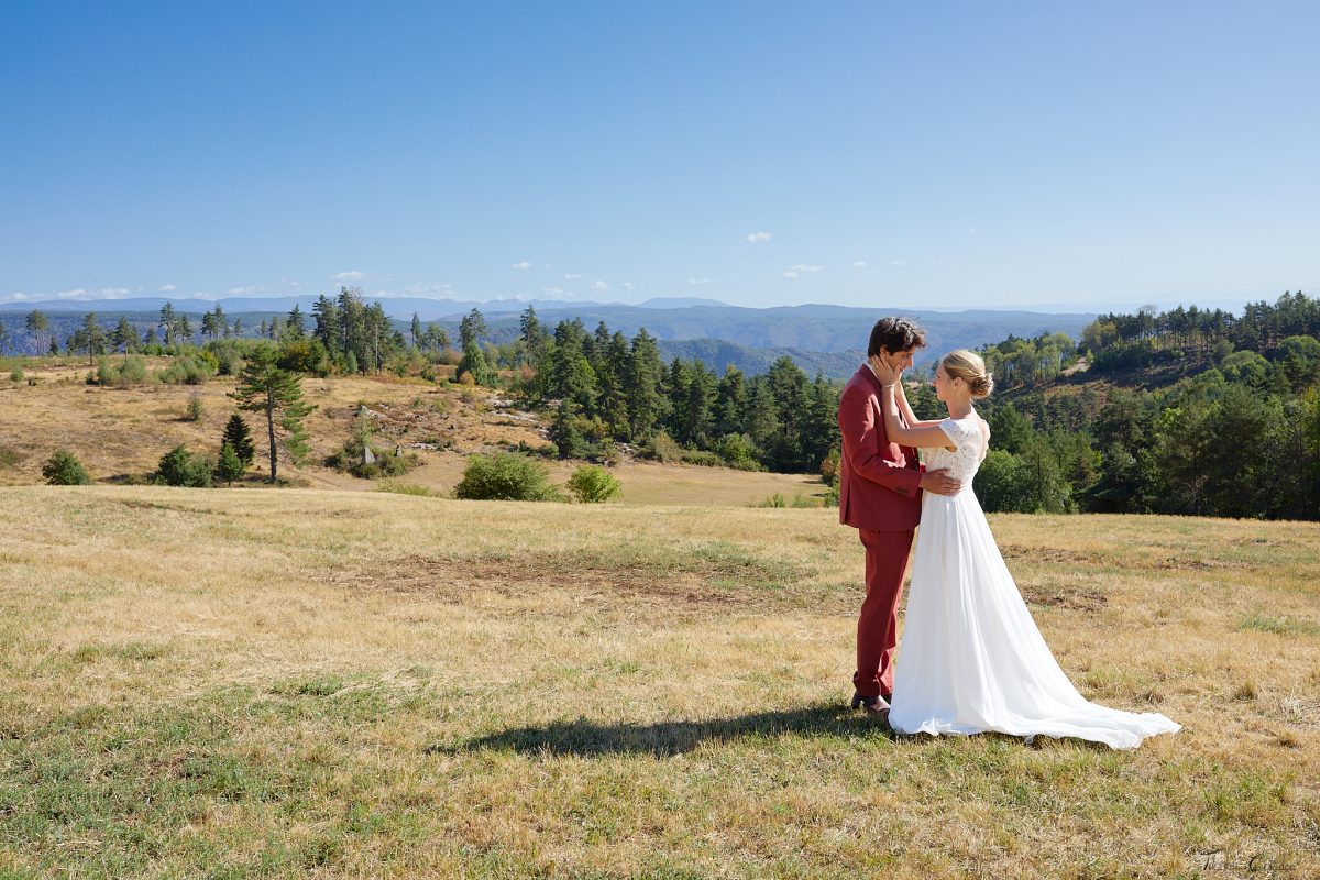 Photographie du mariage de Étienne et Marie. Entre Gard, Lozère et Ardèche.