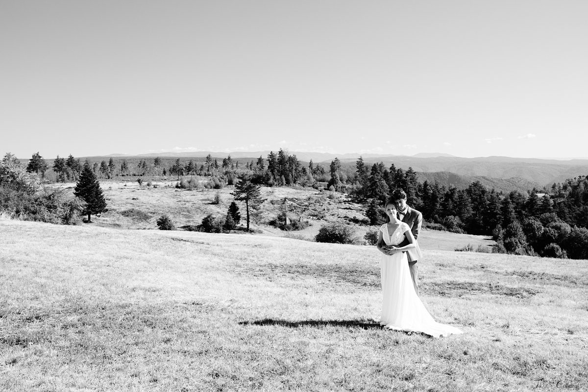 Photographie du mariage de Étienne et Marie. Entre Gard, Lozère et Ardèche.