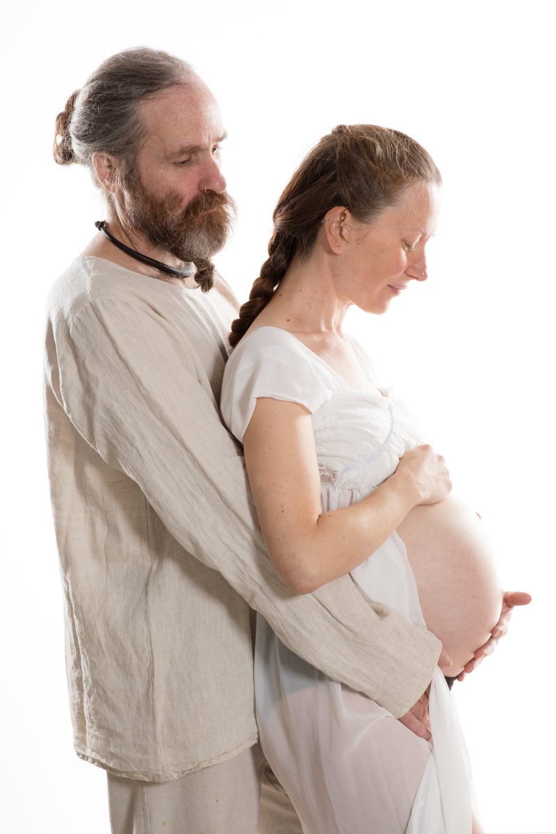 Photo de grossesse. Séance du 05 Novembre 2025 à Villefort, Lozère.