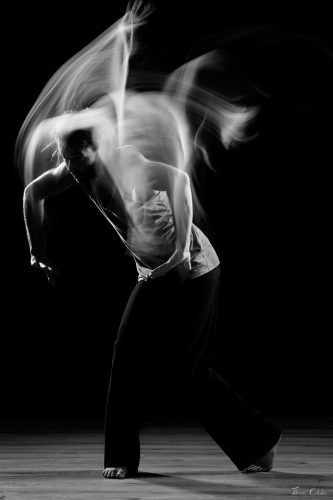 Photo de danse, modèle: Jean Charles. Séance du 24 Juillet 2026 au studio de Villefort, Lozère.