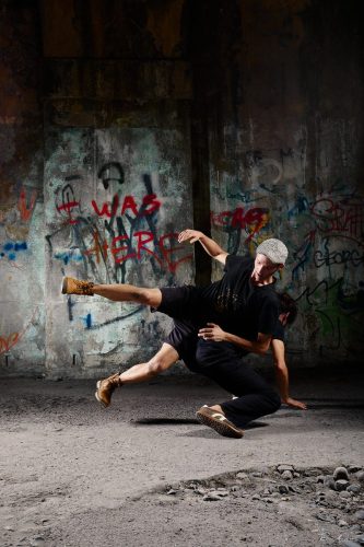 Photographie de danse pour l’association le Rythme du Geste. Séance du 16 Août 2026 à Aubenas, Ardèche