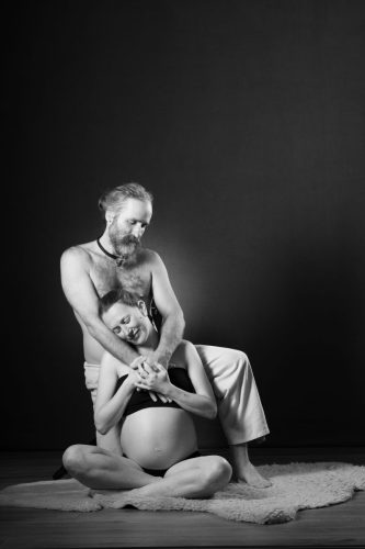 Photo de grossesse. Séance du 05 Novembre 2025 à Villefort, Lozère.