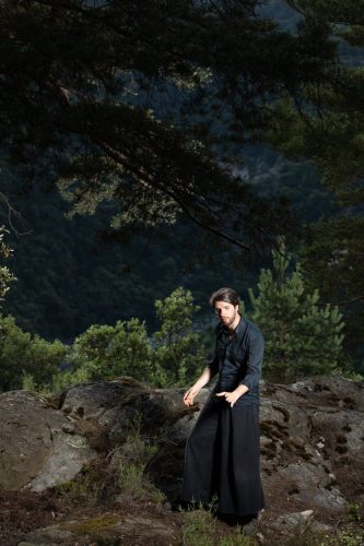 Photo de Rémi Garcia Kerviel, conteur. Séance du 3 Juin 2025 à la Boissière, Gard.