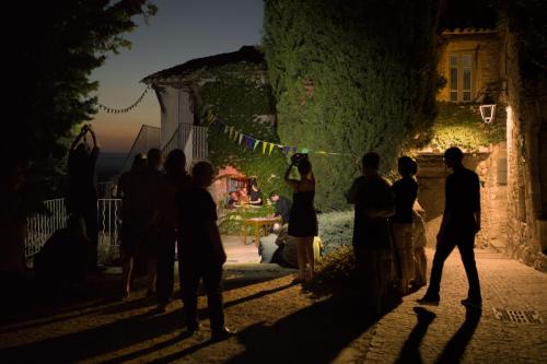 Photo du stage de marionnette organisé par l'association Le FIEF, à La Bégude de Mazenc dans la Drôme.