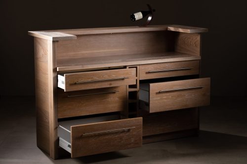 Ébéniste Thierry Dubois, art des choix du bois, photographie de studio.